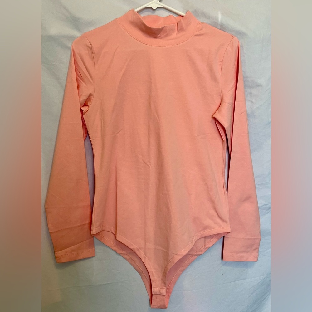 Long Sleeve Bodysuit Peach Sz XL w snap closure. New.